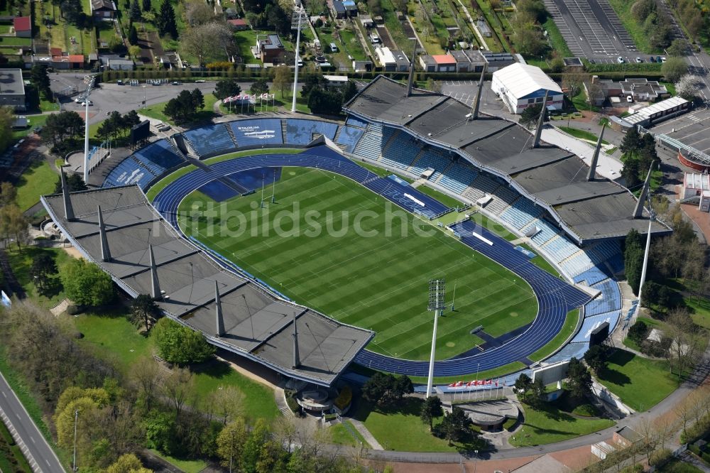 Lille aus der Vogelperspektive: Sportstätten-Gelände der Arena des Stadion in Lille in Nord-Pas-de-Calais Picardie, Frankreich