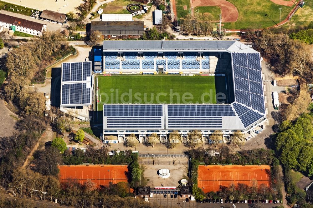 Mannheim aus der Vogelperspektive: Sportstätten-Gelände der Arena des Stadion in Mannheim im Bundesland Baden-Württemberg