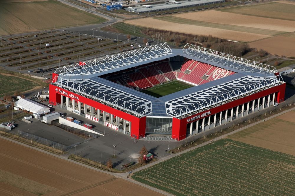 Luftaufnahme Mainz - Sportstätten-Gelände der Arena des Stadion MEWA ARENA in Mainz im Bundesland Rheinland-Pfalz, Deutschland