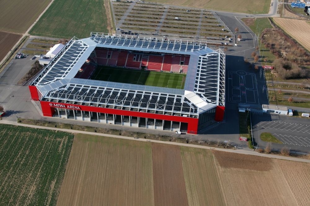 Luftbild Mainz - Sportstätten-Gelände der Arena des Stadion MEWA ARENA in Mainz im Bundesland Rheinland-Pfalz, Deutschland
