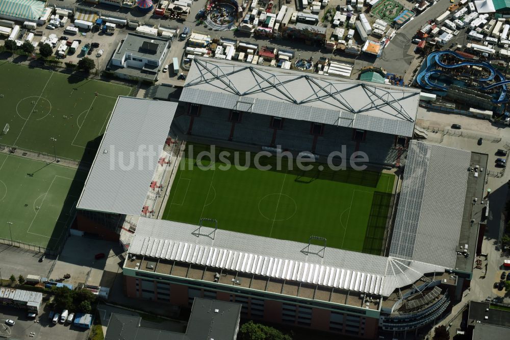 Luftbild Hamburg - Sportstätten-Gelände der Arena des Stadion Millerntor- Stadion am Heiligengeistfeld im Stadtteil St. Pauli in Hamburg, Deutschland