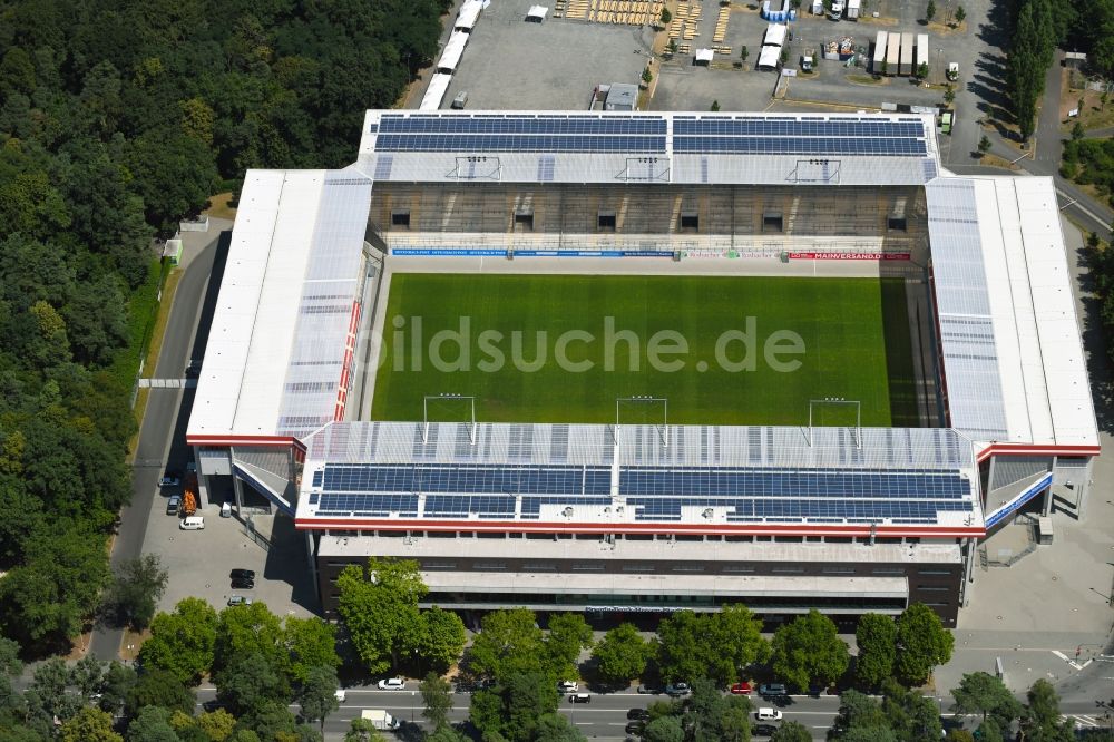 Offenbach am Main aus der Vogelperspektive: Sportstätten-Gelände der Arena des Stadion in Offenbach am Main im Bundesland Hessen