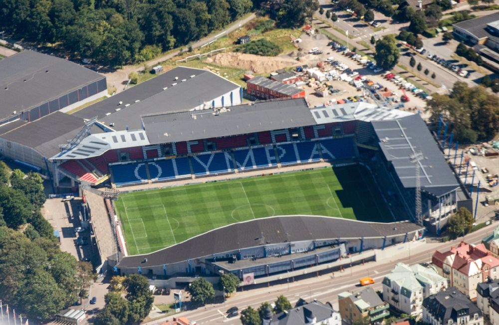 Luftaufnahme Helsingborg - Sportstätten-Gelände der Arena des Stadion Olympia in Helsingborg in Schweden