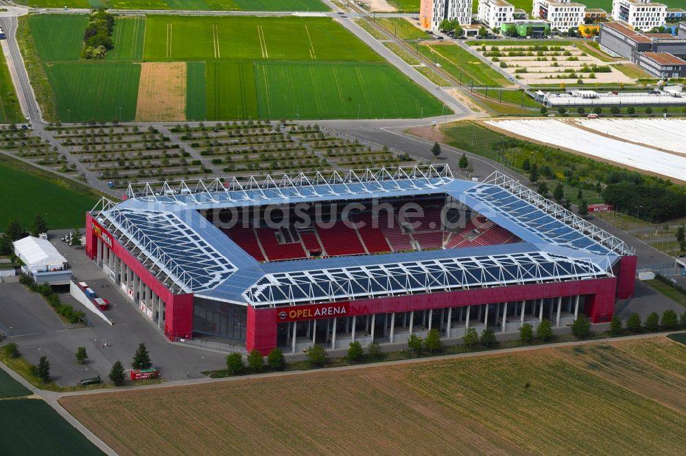 Luftaufnahme Mainz - Sportstätten-Gelände der Arena des Stadion OPEL ARENA in Mainz im Bundesland Rheinland-Pfalz, Deutschland