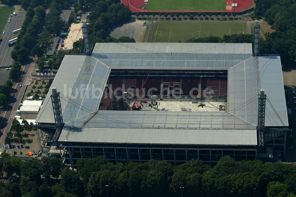 Luftaufnahme Köln - Sportstätten-Gelände der Arena des Stadion Rhein Energie STADION im Ortsteil Lindenthal in Köln im Bundesland Nordrhein-Westfalen, Deutschland