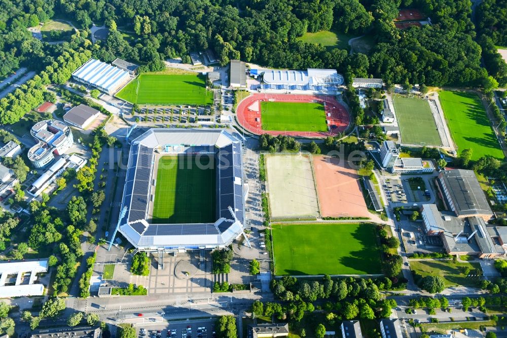 Rostock von oben - Sportstätten-Gelände der Arena des Stadion in Rostock im Bundesland Mecklenburg-Vorpommern