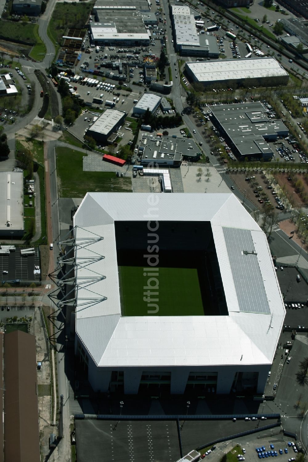 Luftaufnahme Saint-Etienne - Sportstätten-Gelände der Arena des Stadion in Saint-Etienne in Auvergne Rhone-Alpes, Frankreich