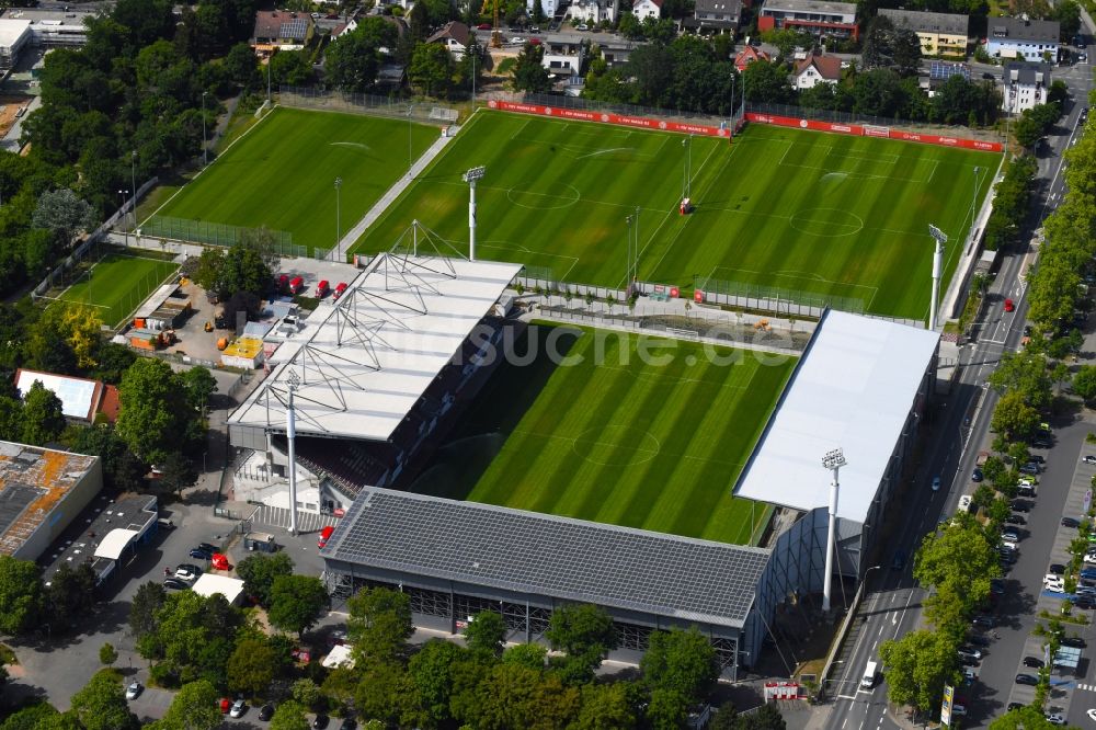 Mainz von oben - Sportstätten-Gelände der Arena des Stadion Stadion am Bruchweg in Mainz im Bundesland Rheinland-Pfalz, Deutschland