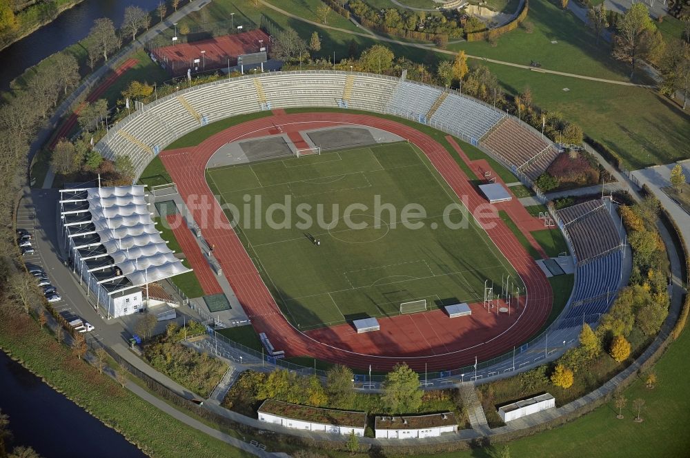 Gera aus der Vogelperspektive: Sportstätten-Gelände der Arena des Stadion Stadion der Freundschaft in Gera im Bundesland Thüringen, Deutschland