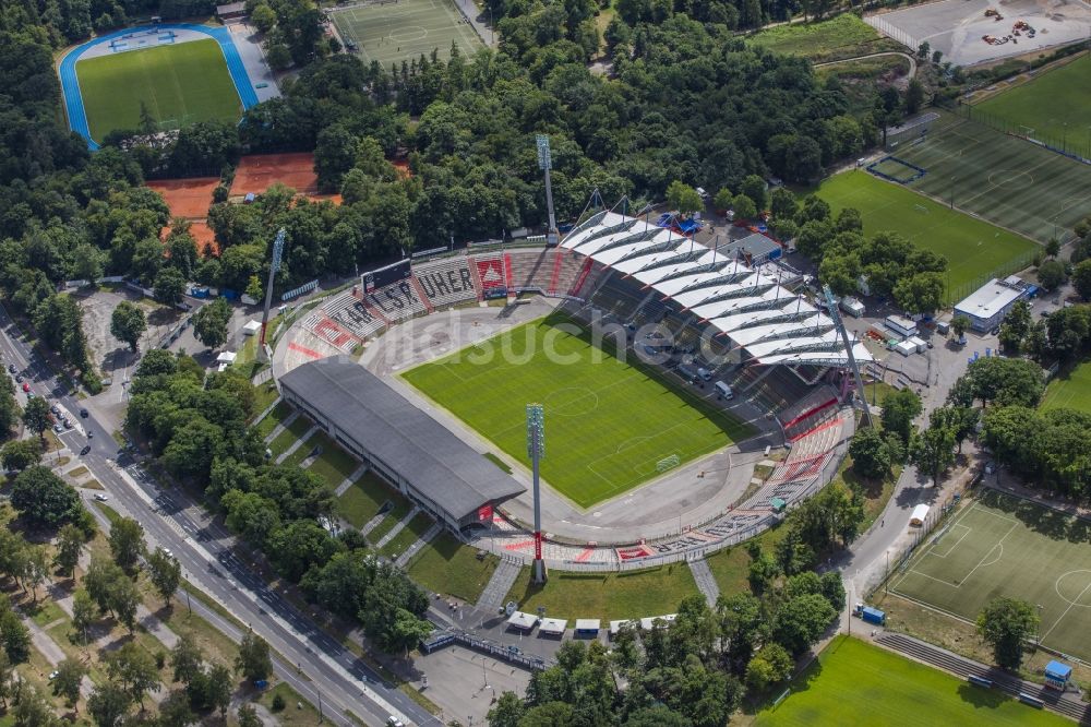 Karlsruhe von oben - Sportstätten-Gelände der Arena des Stadion Wildparkstadion am Adenauerring in Karlsruhe im Bundesland Baden-Württemberg, Deutschland