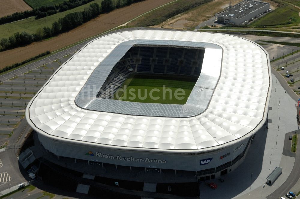 Luftaufnahme Sinsheim - Sportstätten-Gelände der Arena des Stadion WIRSOL Rhein-Neckar-Arena in Sinsheim im Bundesland Baden-Württemberg