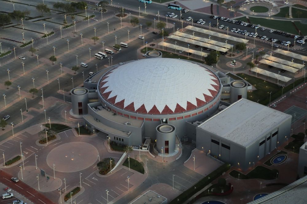Luftbild Doha - Sportstätten-Gelände mit der Aspire Frauen Sporthalle im Ortsteil Baaya in Doha in Al Rayyan Municipality, Katar