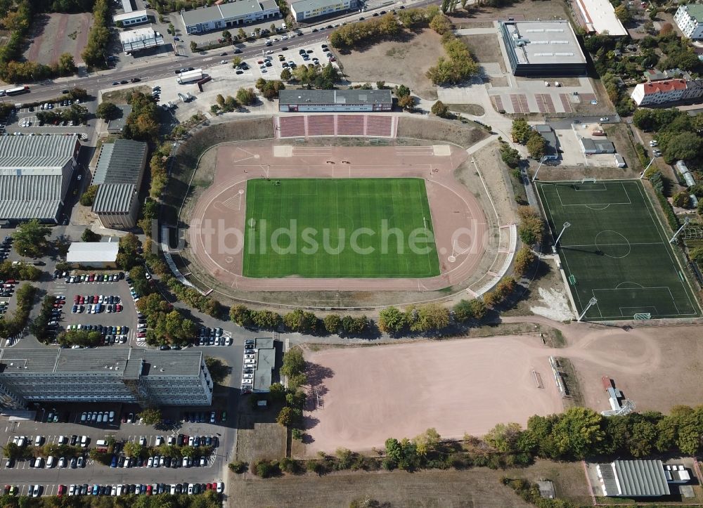 Halle (Saale) von oben - Sportstätten-Gelände des Stadion ERDGAS Sportarena in Halle (Saale) im Bundesland Sachsen-Anhalt, Deutschland