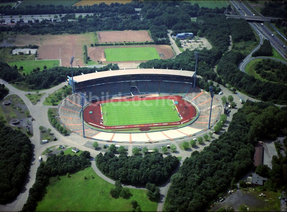 Gelsenkirchen von oben - Sportstätten-Gelände des Stadion Glückauf in Gelsenkirchen im Bundesland Nordrhein-Westfalen, Deutschland