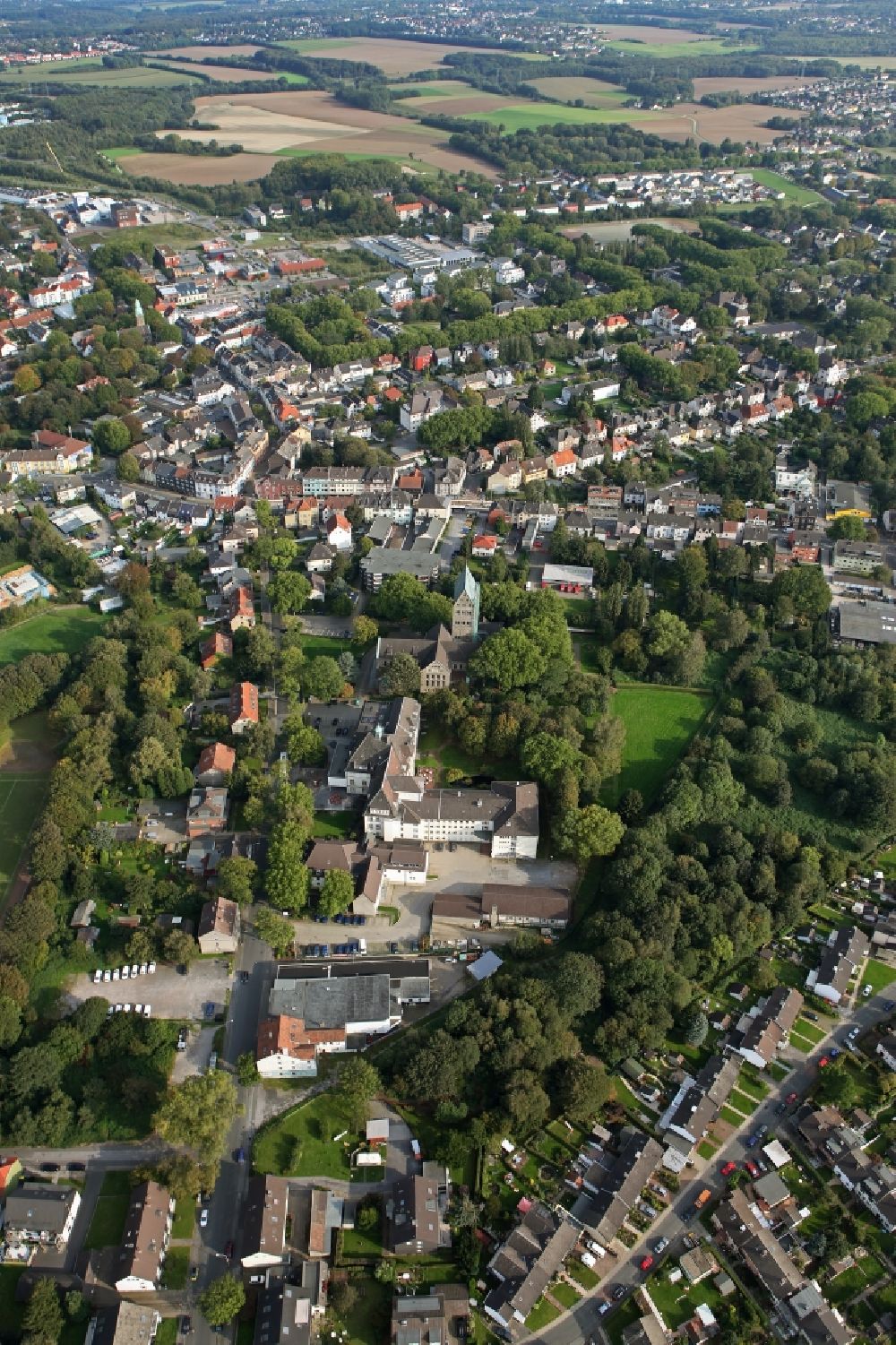 Bochum von oben - St. Maria-Hilf-Krankenhaus in Bochum im Bundesland Nordrhein-Westfalen