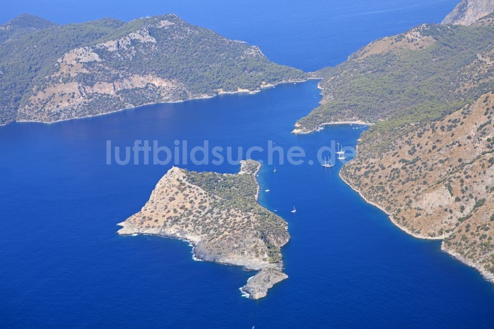 Luftaufnahme Ölüdeniz - St-Nikolaus-Insel in der Bucht von Ölüdeniz an der Türkischen Ägäis in der Türkei