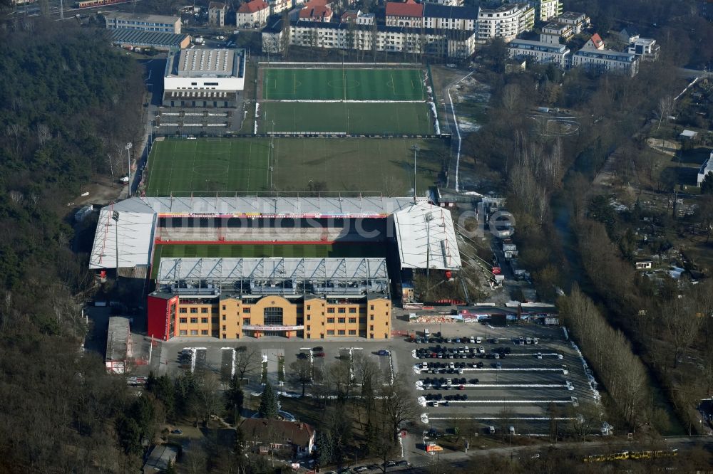 Berlin von oben - Stadion an der Alten Försterei im Bezirk Treptow-Köpenick in Berlin
