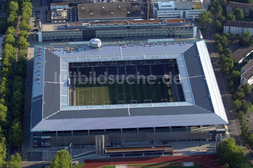 Bern aus der Vogelperspektive: Stadion - Arena des Stade de Suisse in Bern in der Schweiz