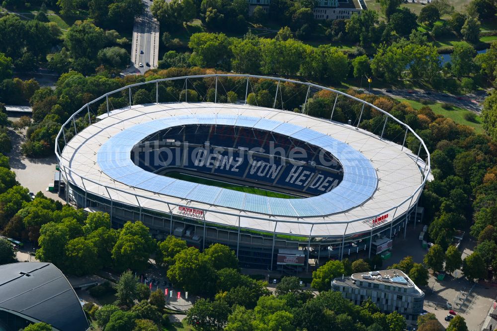 Luftaufnahme Hannover - Stadion der Heinz von Heiden Arena im Stadtteil Calenberger Neustadt von Hannover in Niedersachsen