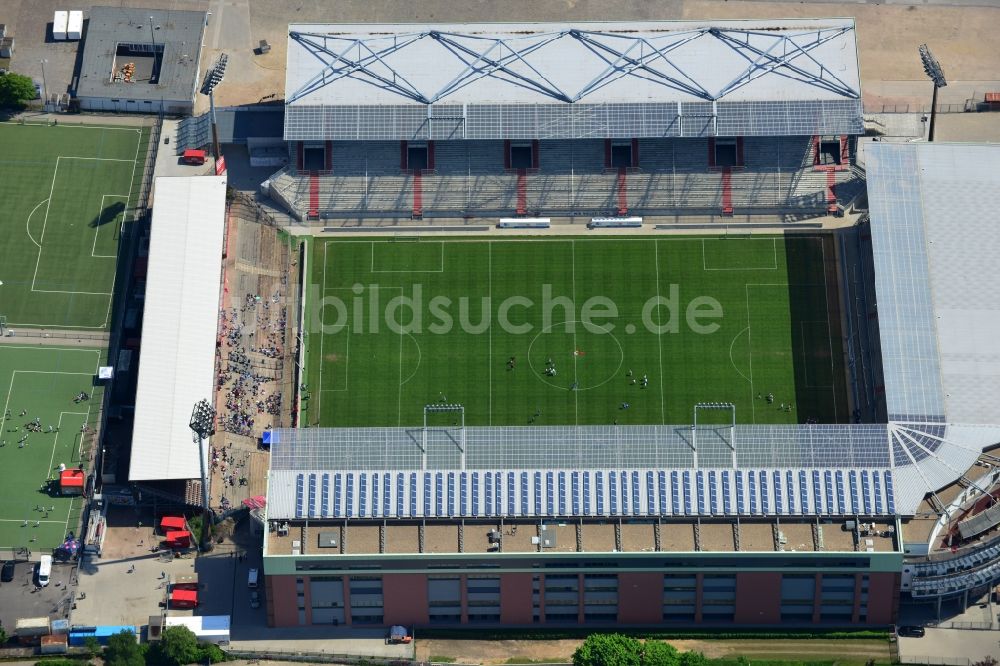 Luftaufnahme Hamburg - Stadion Millerntor-Stadion / St. Pauli Stadion in Hamburg