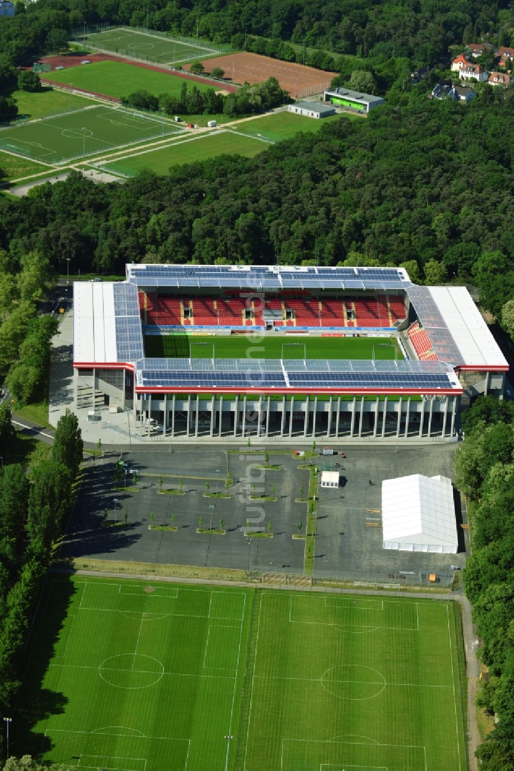 Luftbild Offenbach - Stadion Sparda-Bank-Hessen-Stadion in Offenbach im Bundesland Hessen