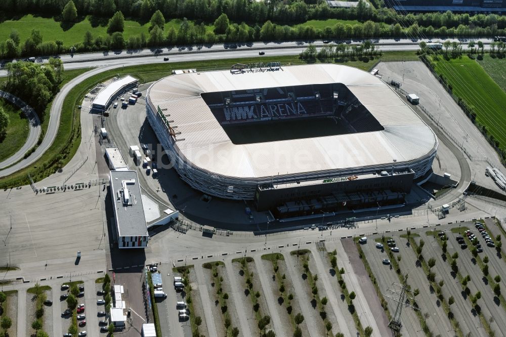 Augsburg von oben - Stadion WWK Arena Augsburg im Bundesland Bayern