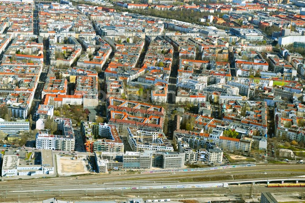 Berlin von oben - Stadt- Teilansicht des Ortsteils Friedrichshain in Berlin, Deutschland