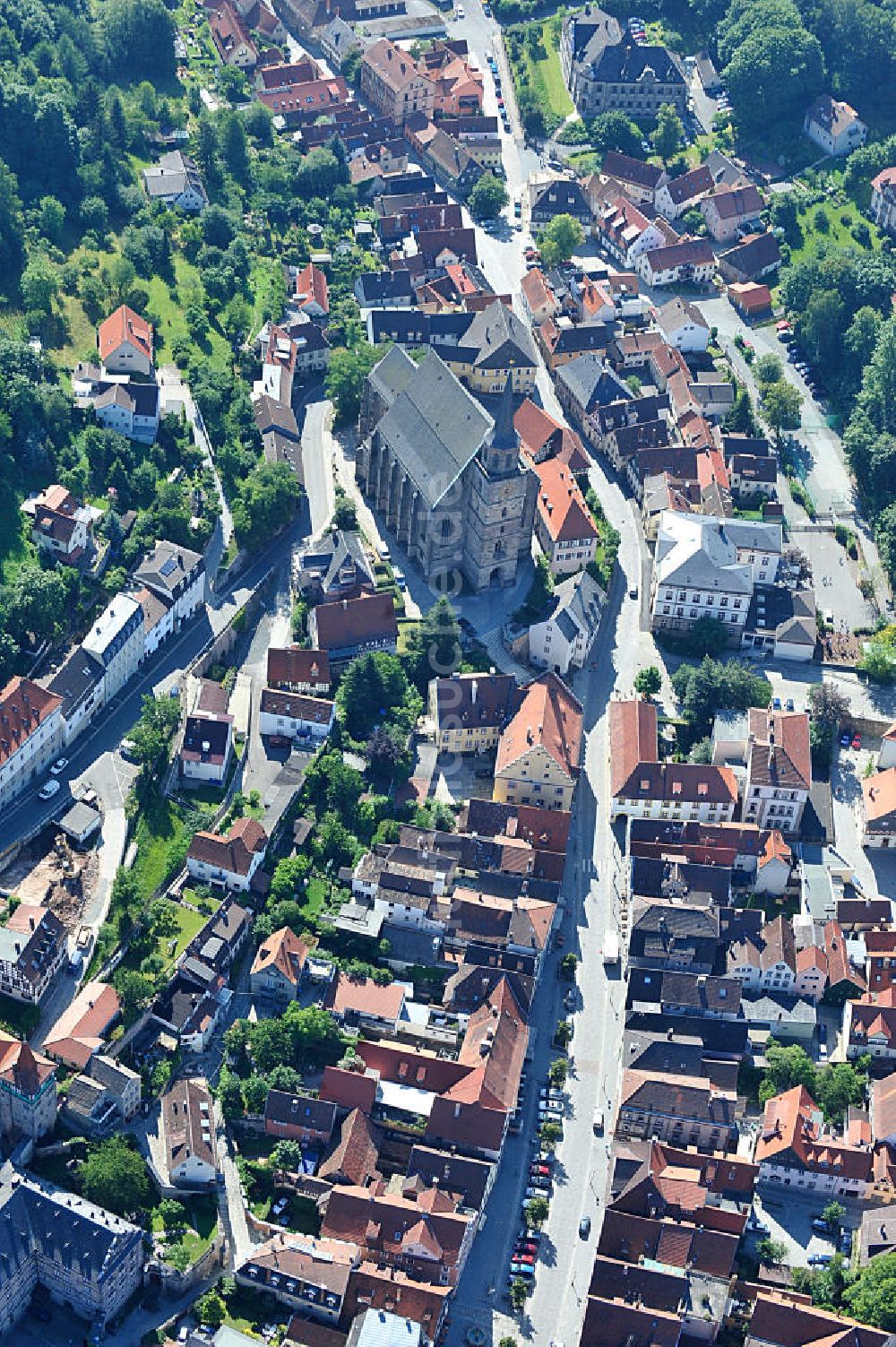 Kulmbach aus der Vogelperspektive: Stadtansicht auf das Altstadt- Stadtzentrum in Kulmbach, Bayern