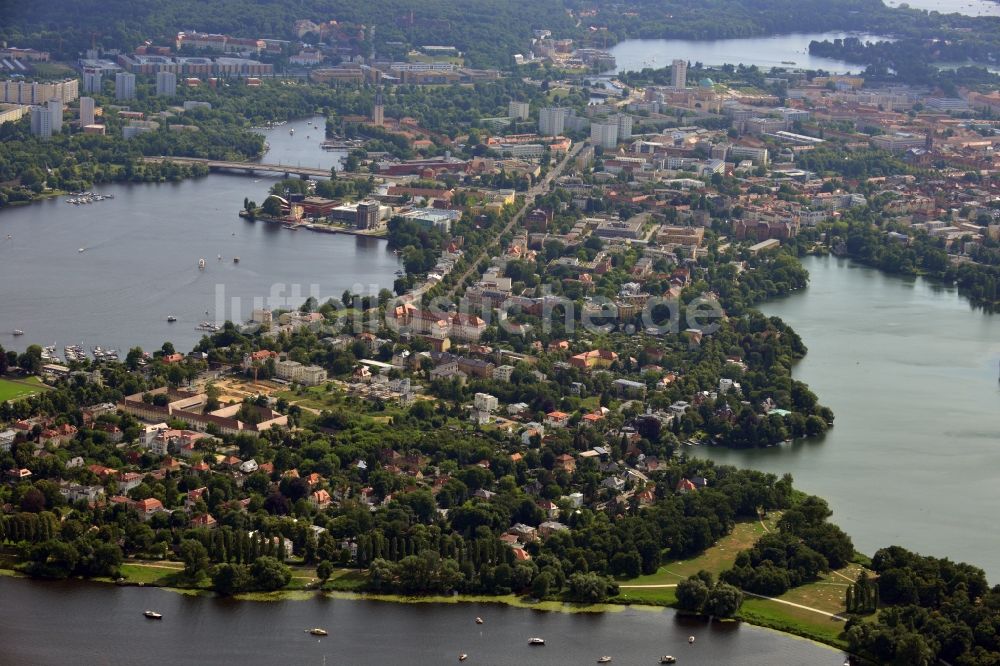 Potsdam von oben - Stadtansicht Berliner Vorstadt zwischen Heiliger See und Tiefer See in Potsdam im Bundesland Brandenburg