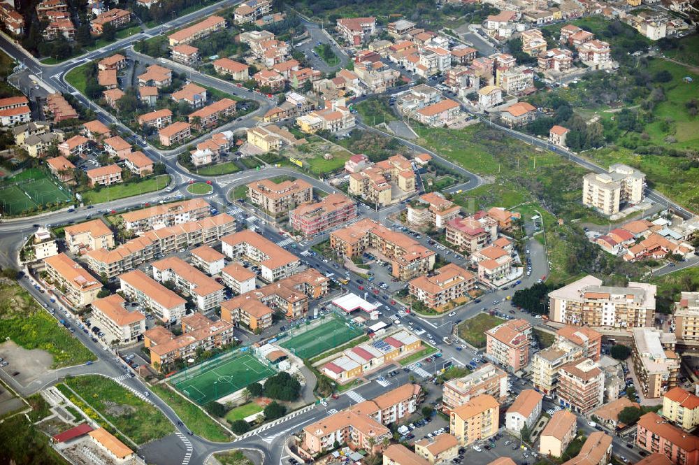 Catania Sizilien von oben - Stadtansicht Catania auf Sizilien in Italien