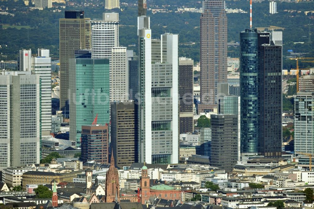 Frankfurt am Main von oben - Stadtansicht der Frankfurter Skyline am Main