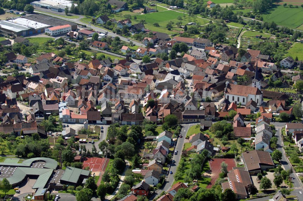 Fuchsstadt aus der Vogelperspektive: Stadtansicht Fuchsstadt