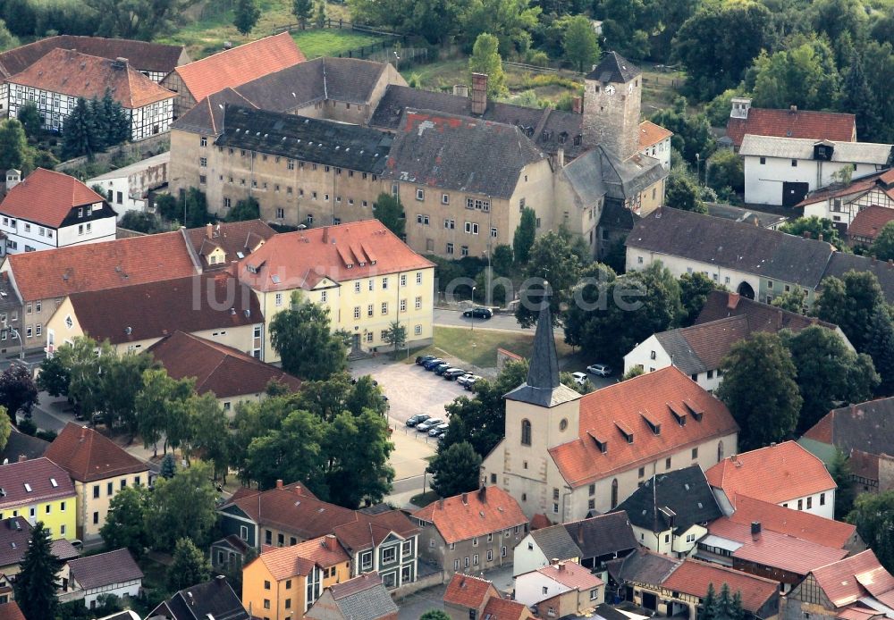 Gräfentonna aus der Vogelperspektive: Stadtansicht von Gräfentonna mit alter Kettenburg Gräfentonna in Thüringen