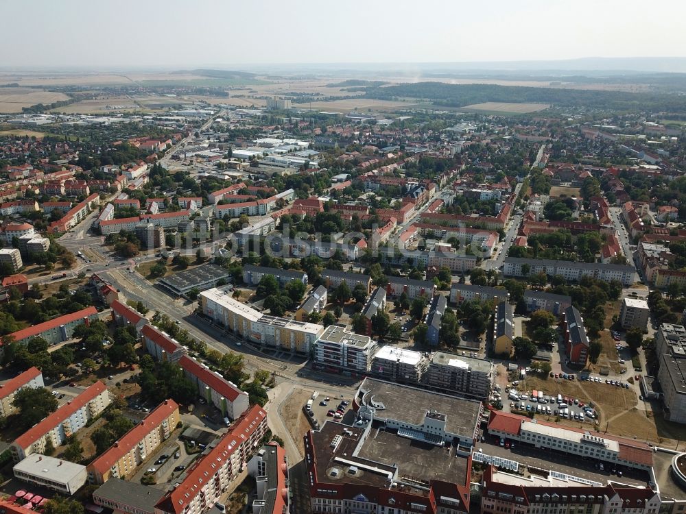 Luftaufnahme Halberstadt - Stadtansicht von Halberstadt im Vorharz im Bundesland Sachsen-Anhalt