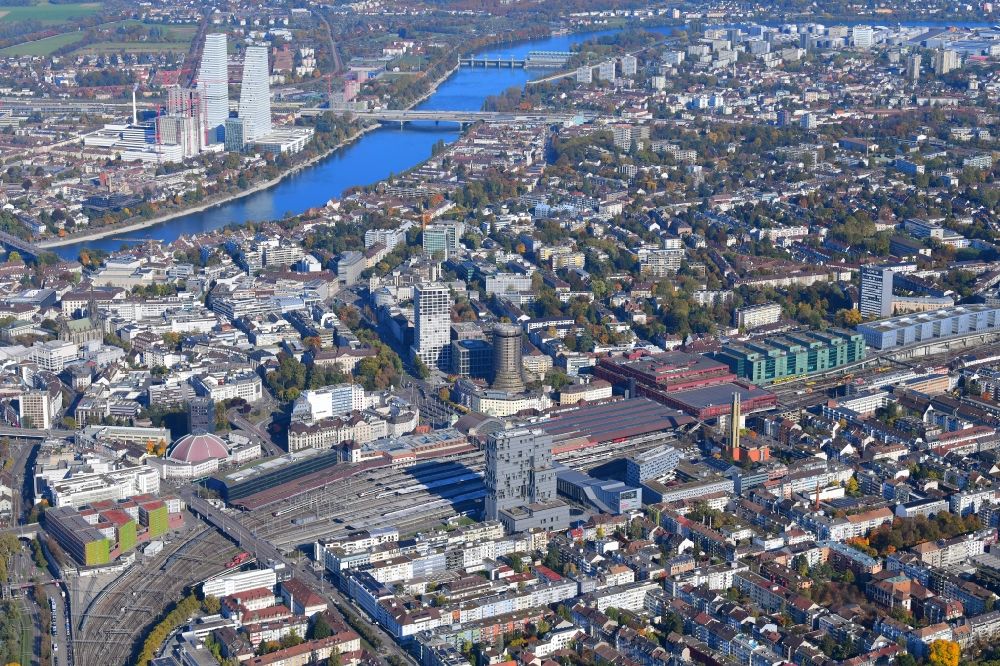 Luftbild Basel - Stadtansicht der Innenstadt beim Hauptbahnhof SBB im Ortsteil Gundeldingen in Basel, Schweiz