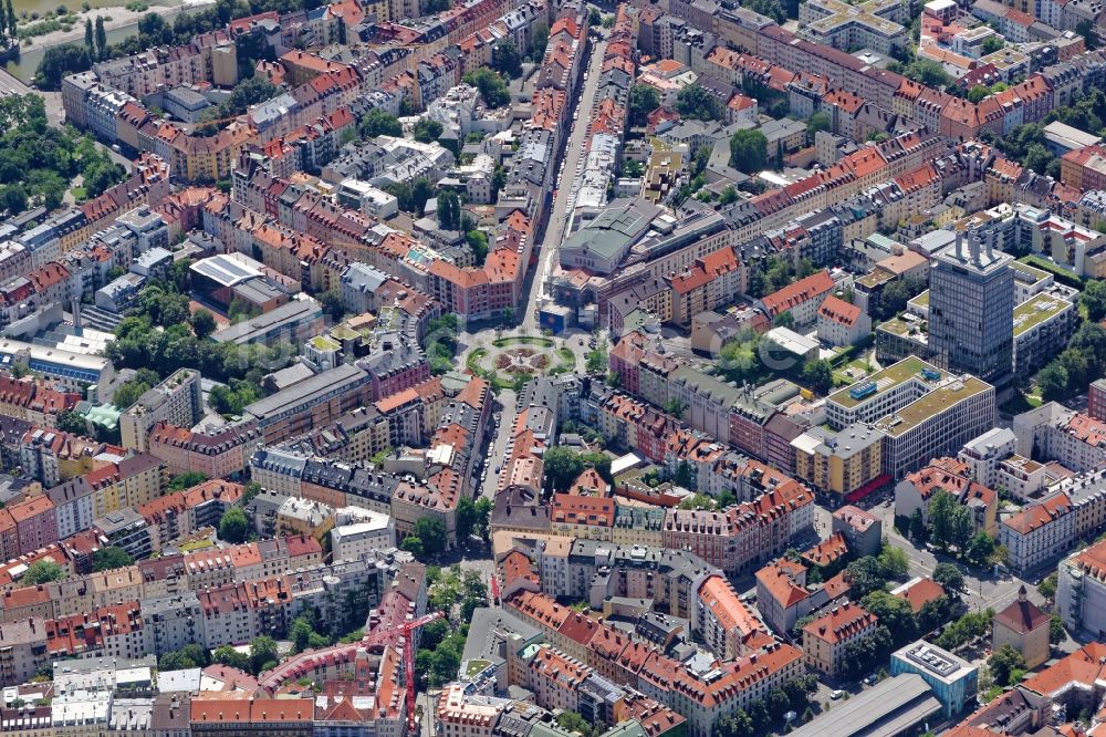 Luftbild München - Stadtansicht des Innenstadt- Virtels Ludwigsvorstadt- Isarvorstad vom Gärtnerplatz zur Isar in München im Bundesland Bayern