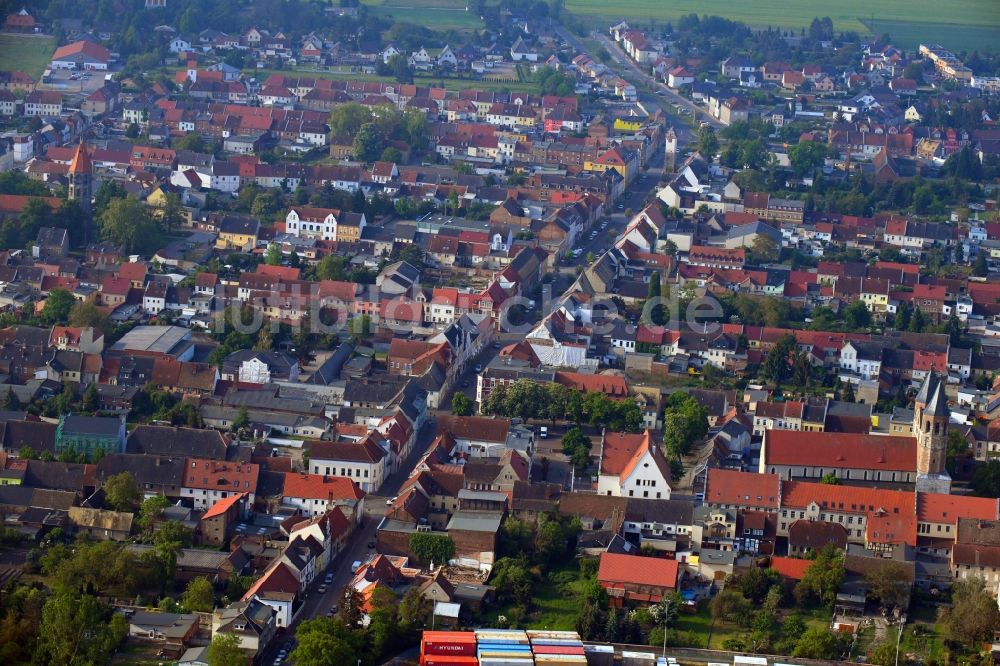 Aken aus der Vogelperspektive: Stadtansicht vom Innenstadtbereich in Aken im Bundesland Sachsen-Anhalt, Deutschland
