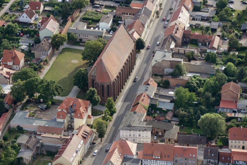 Angermünde von oben - Stadtansicht vom Innenstadtbereich in Angermünde im Bundesland Brandenburg