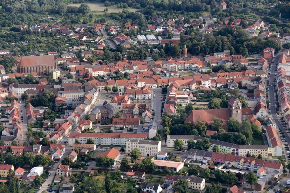 Luftaufnahme Angermünde - Stadtansicht vom Innenstadtbereich in Angermünde im Bundesland Brandenburg