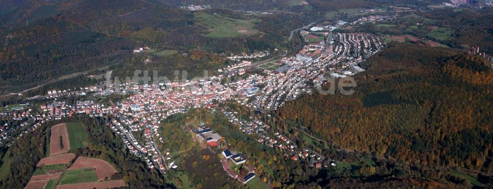 Luftbild Annweiler am Trifels - Stadtansicht vom Innenstadtbereich in Annweiler am Trifels im Bundesland Rheinland-Pfalz