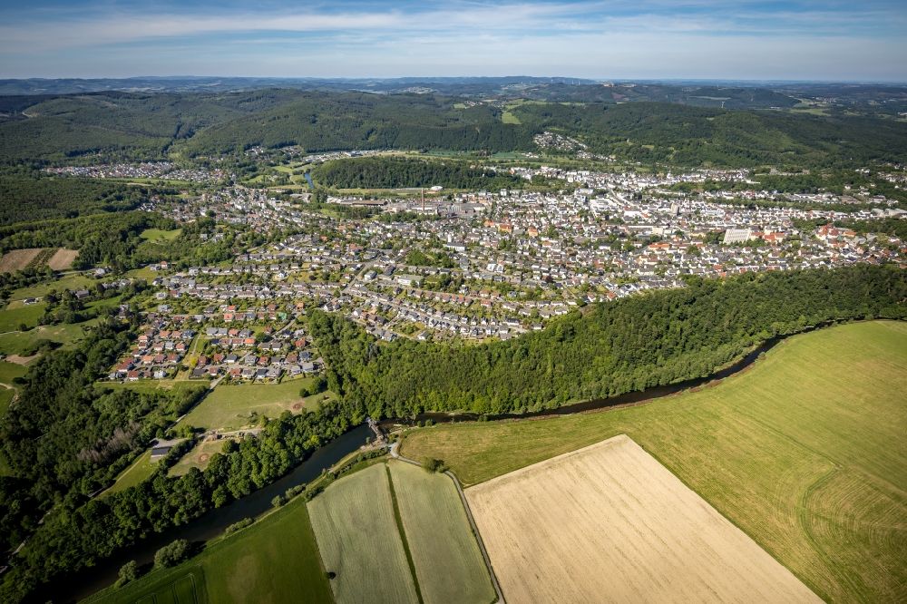 Arnsberg von oben - Stadtansicht vom Innenstadtbereich in Arnsberg im Bundesland Nordrhein-Westfalen, Deutschland