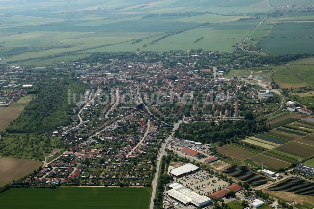 Artern/Unstrut von oben - Stadtansicht vom Innenstadtbereich in Artern/Unstrut im Bundesland Thüringen, Deutschland