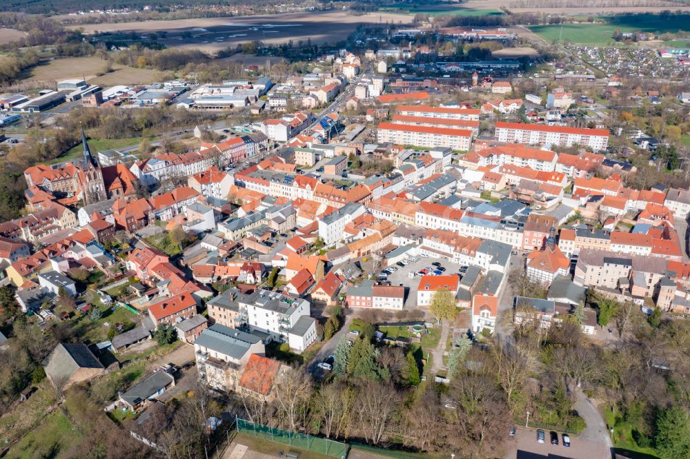 Luftaufnahme Bad Freienwalde - Stadtansicht vom Innenstadtbereich in Bad Freienwalde im Bundesland Brandenburg