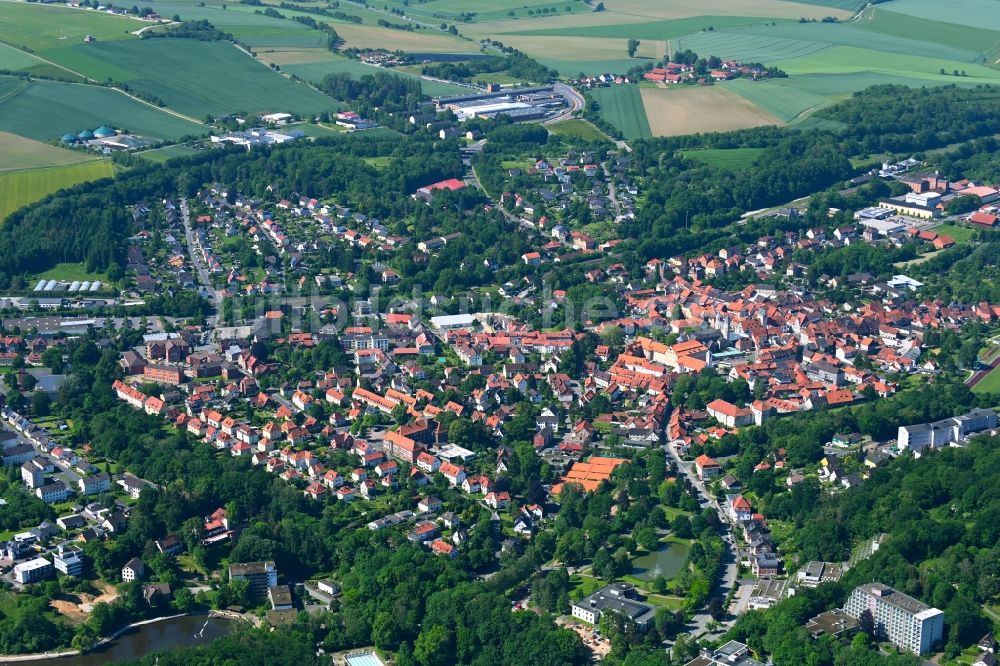 Bad Gandersheim von oben - Stadtansicht vom Innenstadtbereich in Bad Gandersheim im Bundesland Niedersachsen, Deutschland