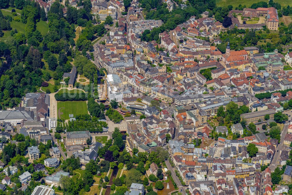 Luftbild Baden-Baden - Stadtansicht vom Innenstadtbereich in Baden-Baden im Bundesland Baden-Württemberg