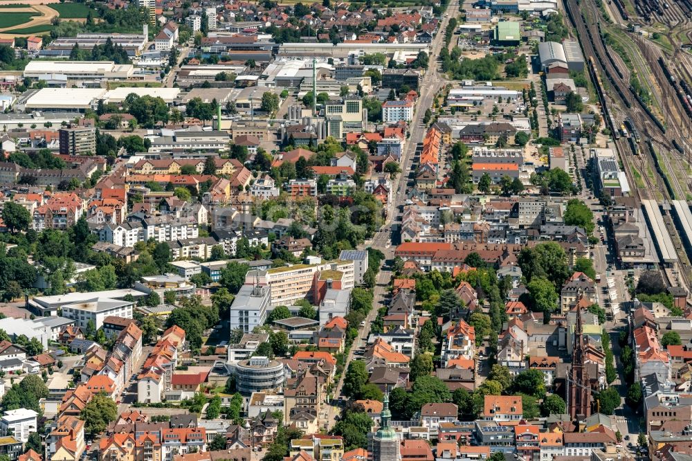 Luftbild Offenburg - Stadtansicht vom Innenstadtbereich Bereich Okenstraße in Offenburg im Bundesland Baden-Württemberg, Deutschland