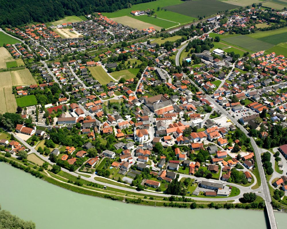 Luftbild Bergham - Stadtansicht vom Innenstadtbereich in Bergham im Bundesland Bayern, Deutschland