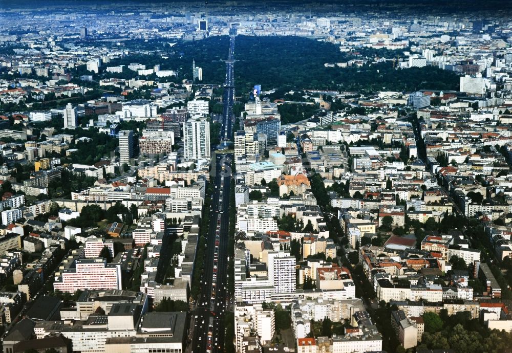 Luftbild Berlin - Stadtansicht vom Innenstadtbereich Bismarckstraße - Schillerstraße im Ortsteil Charlottenburg in Berlin, Deutschland