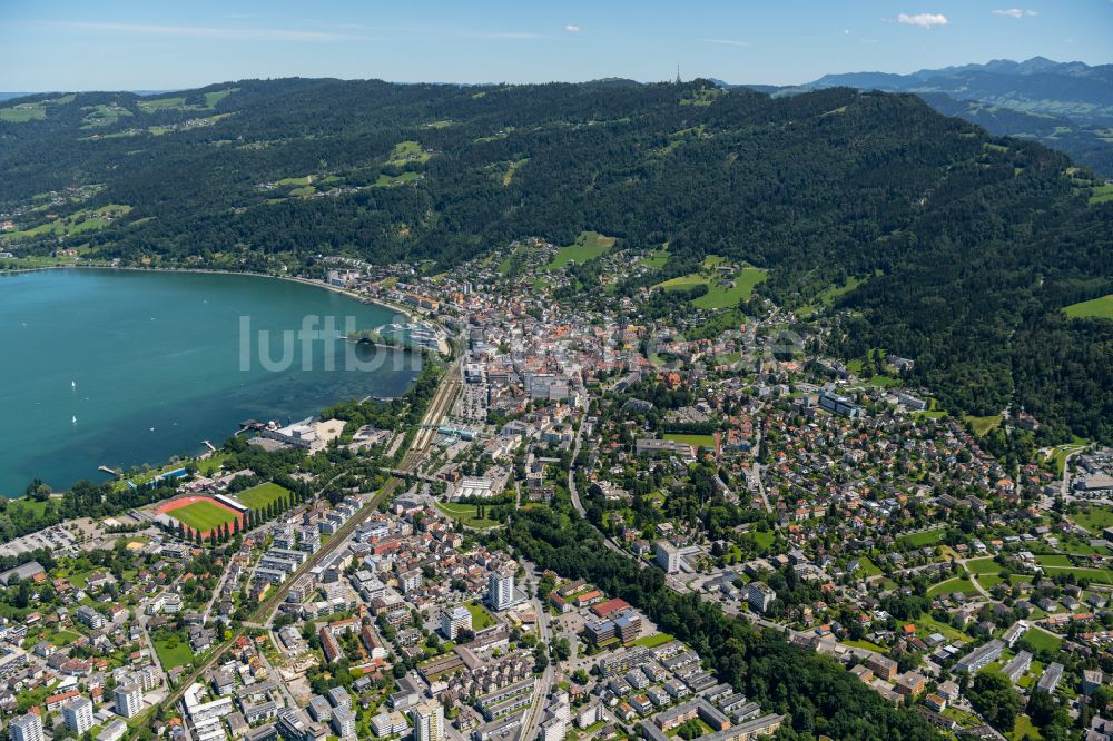 Luftaufnahme Bregenz - Stadtansicht vom Innenstadtbereich in Bregenz in Vorarlberg, Österreich