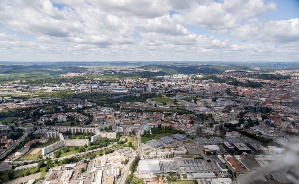 Brünn - Brno aus der Vogelperspektive: Stadtansicht vom Innenstadtbereich in Brünn - Brno in Jihomoravsky kraj - Mähren, Tschechien